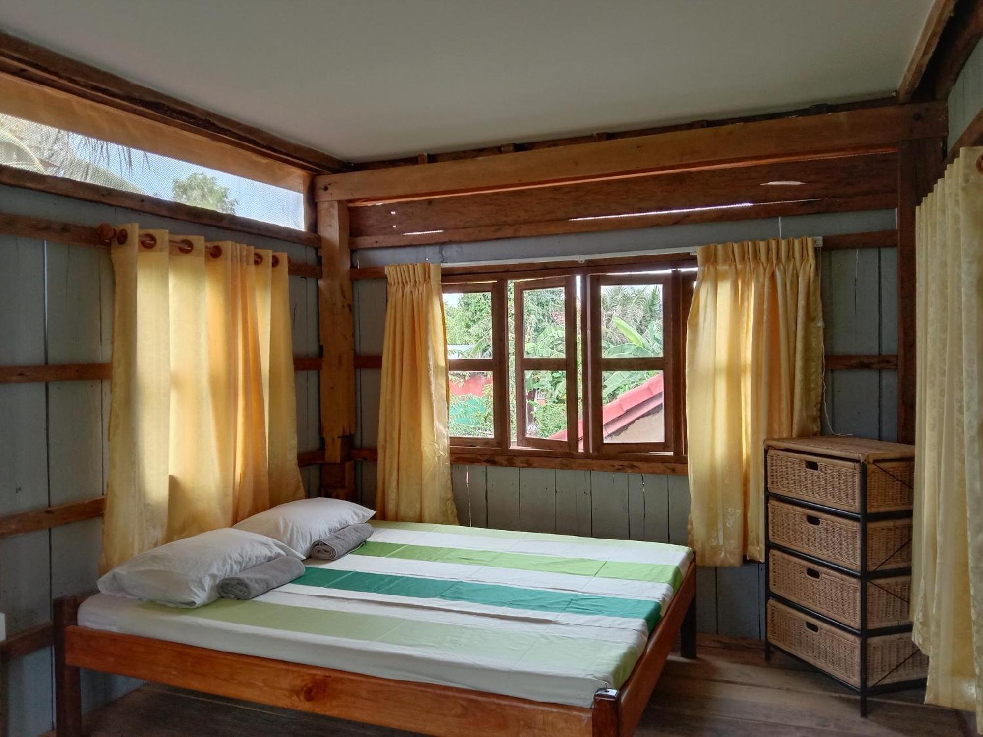 O'Hamok Family Homestay Баттамбанг Екстер'єр фото